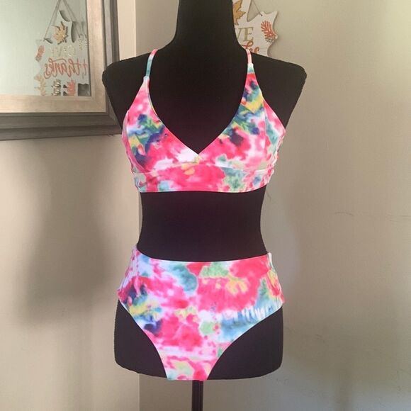Shein Bikini size S pre loved EUC ❤️ - Picture 1 of 12